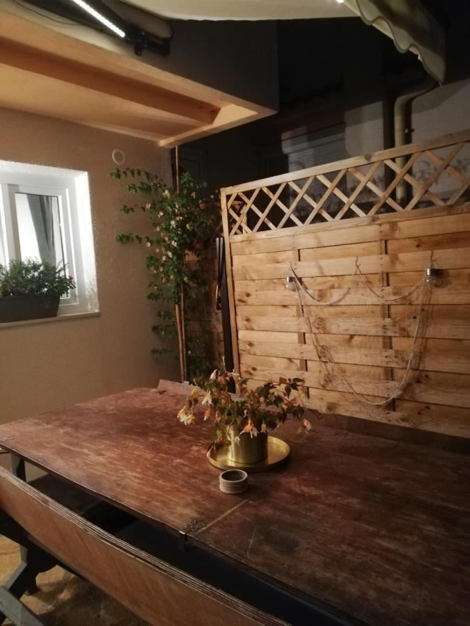 Mia Apartman Zára Kültér fotó