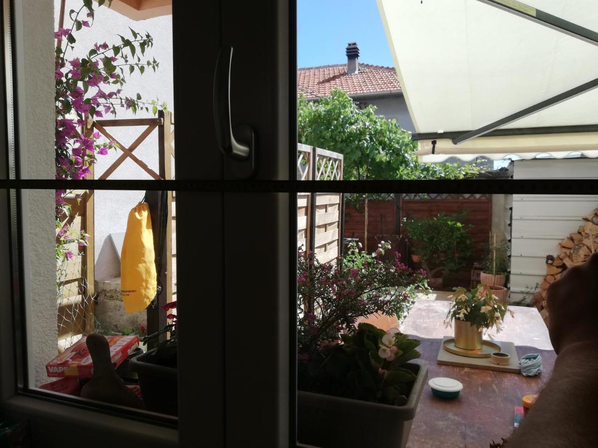 Mia Apartman Zára Kültér fotó